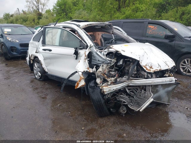 Salvage Honda CR-V Image