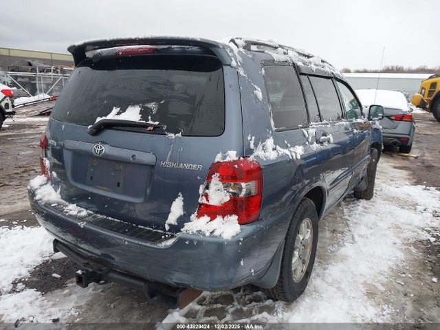 Toyota Highlander 3rd Row