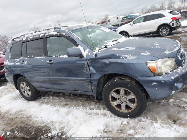 Toyota Highlander 3rd Row