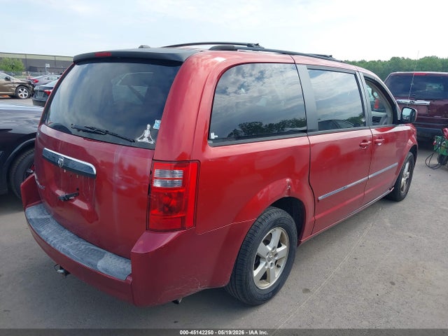 Dodge Grand Caravan Sxt