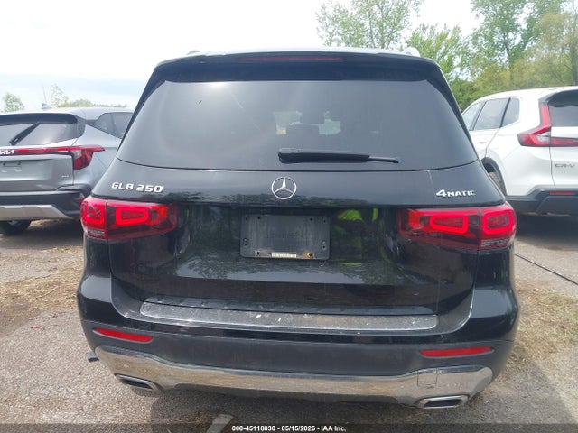 Mercedes-Benz GLB 4matic