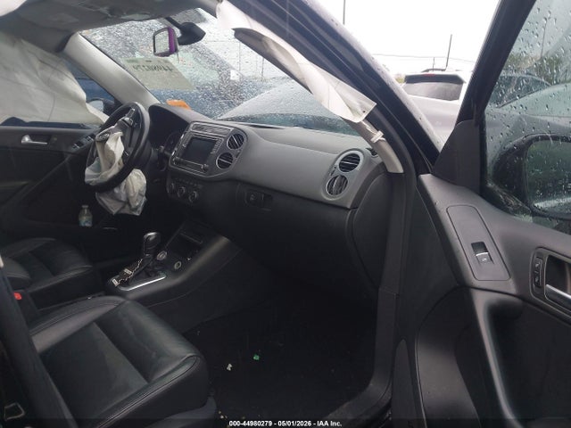 Volkswagen Tiguan Sel