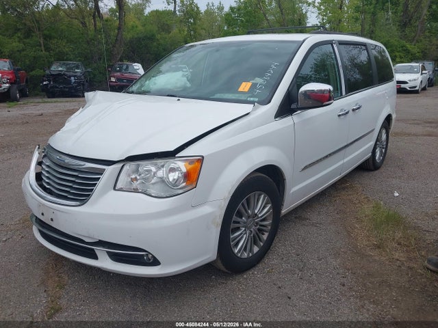 Chrysler Town & Country Touring-l Anniversary Edition
