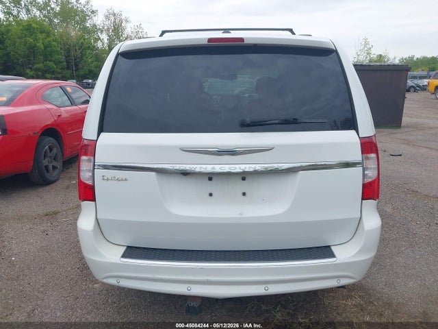 Chrysler Town & Country Touring-l Anniversary Edition