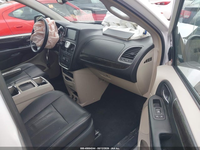 Chrysler Town & Country Touring-l Anniversary Edition