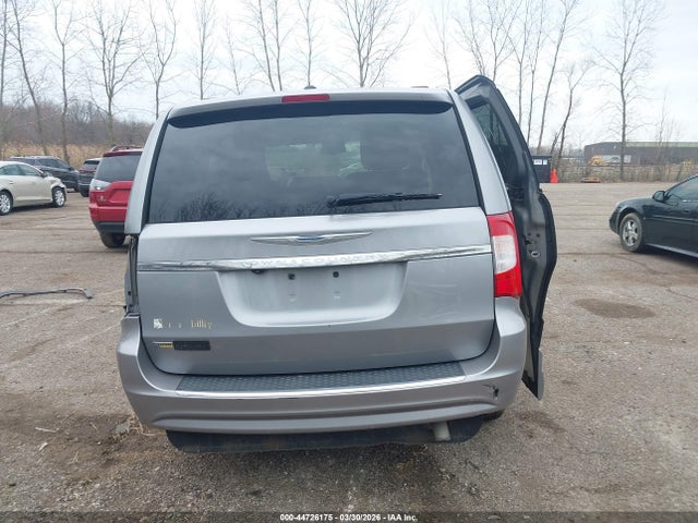 Chrysler Town & Country Touring