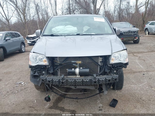 Chrysler Town & Country Touring