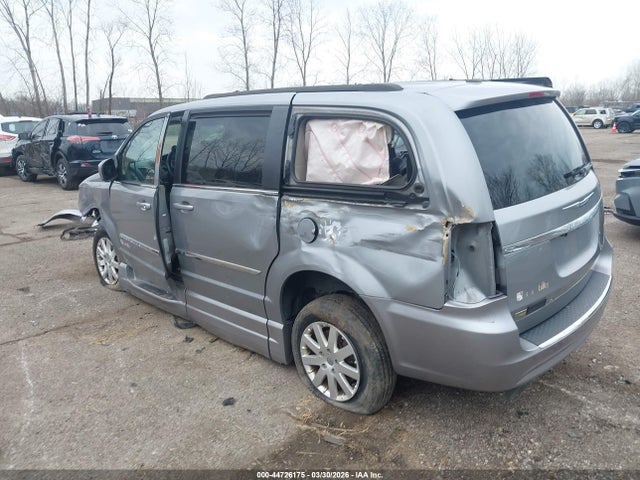Chrysler Town & Country Touring