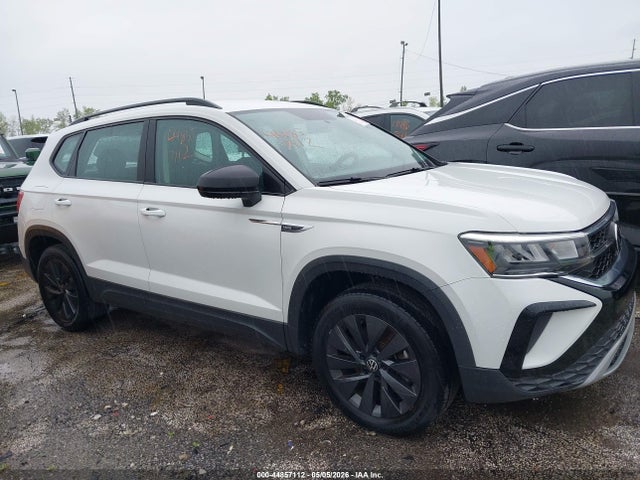 Volkswagen Taos 1.5t S