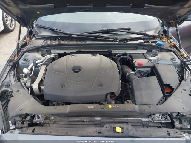 Volvo S60 T5 R-design
