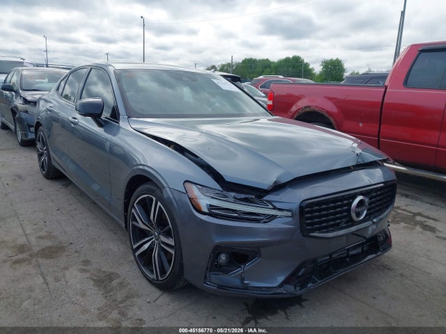 Salvage Volvo S60 Image
