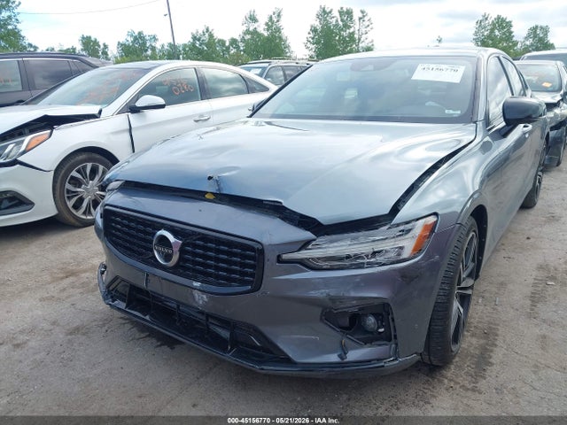 Volvo S60 T5 R-design