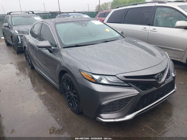 Salvage Toyota Camry Image