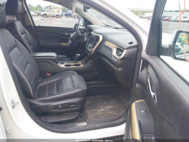GMC Acadia Denali