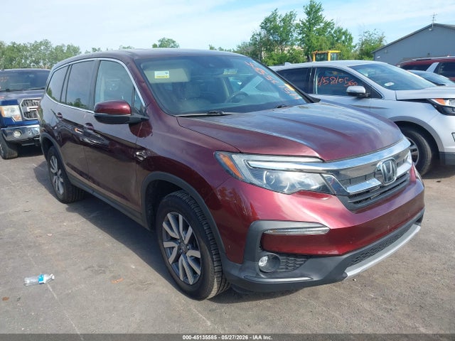 Salvage Honda Pilot Image