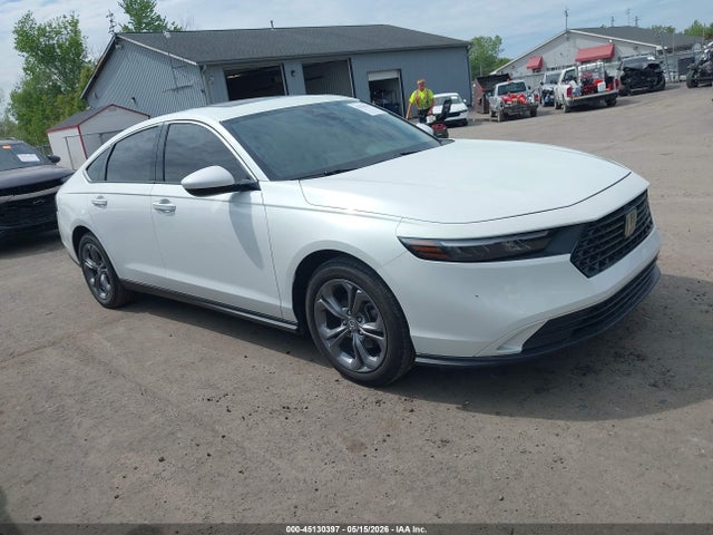 Salvage Honda Accord Image