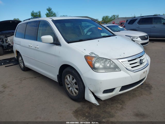 Salvage Honda Odyssey Image