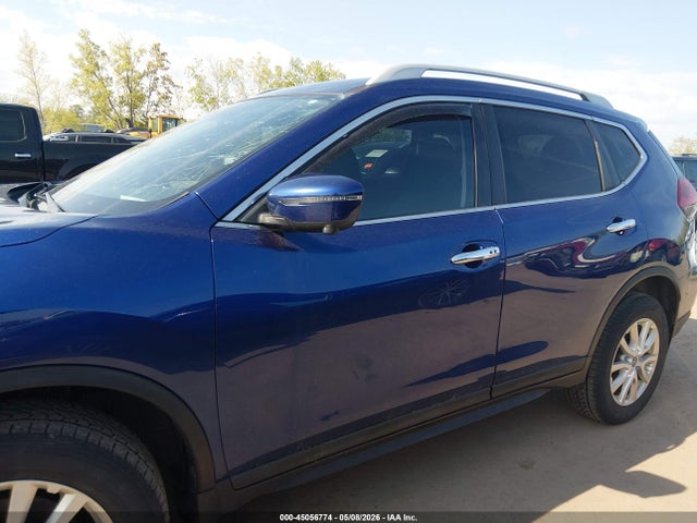 Nissan Rogue Sv