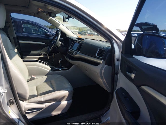 Toyota Highlander Xle V6