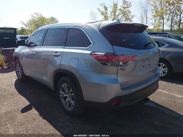 Toyota Highlander Xle V6