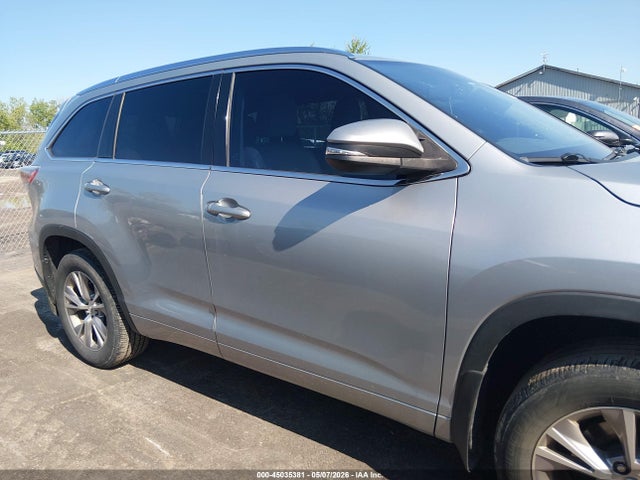 Toyota Highlander Xle V6