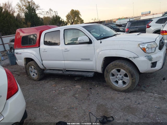 Toyota Tacoma Base V6