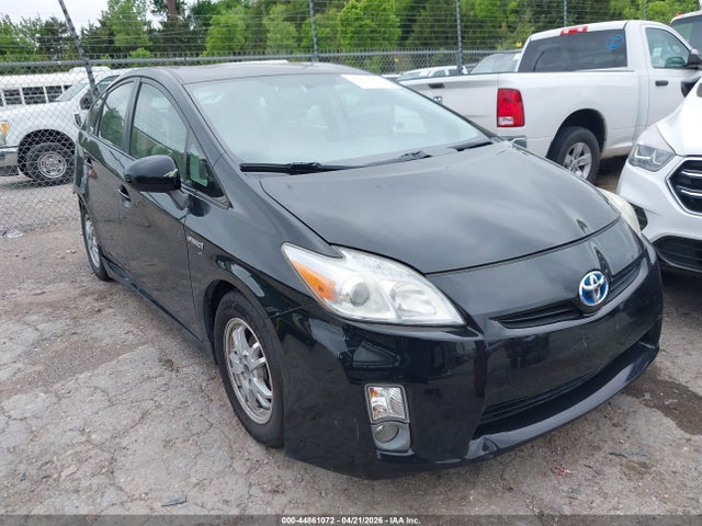 Salvage Toyota Prius Image