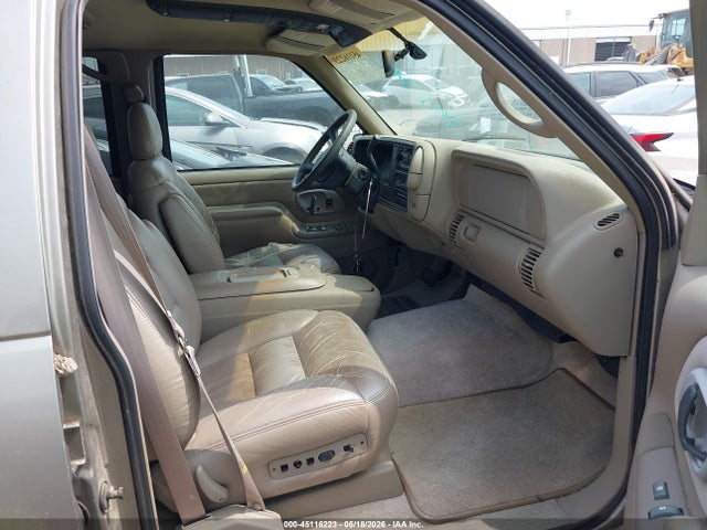Chevrolet Suburban 1500 Lt