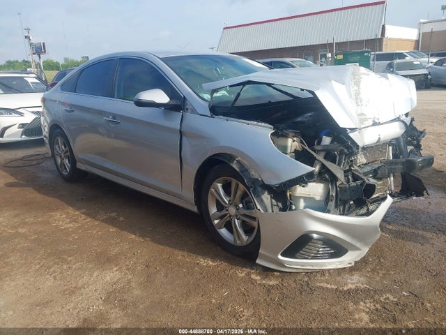 Salvage Hyundai SONATA Image