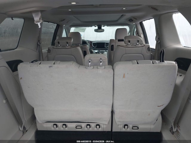 Chrysler Pacifica Limited