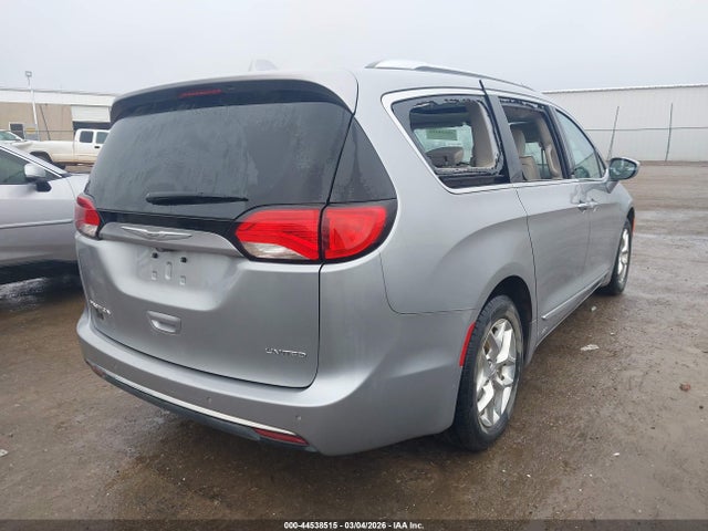 Chrysler Pacifica Limited
