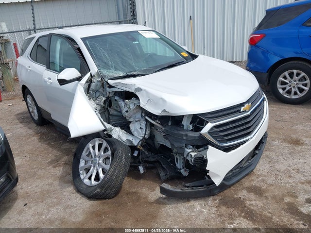 Salvage Chevrolet Equinox Image