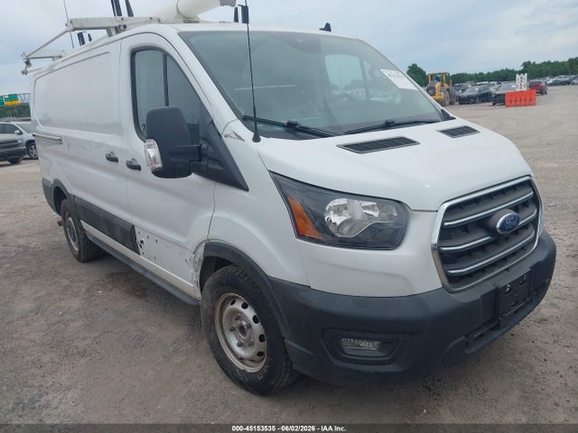 Salvage Ford Transit Image