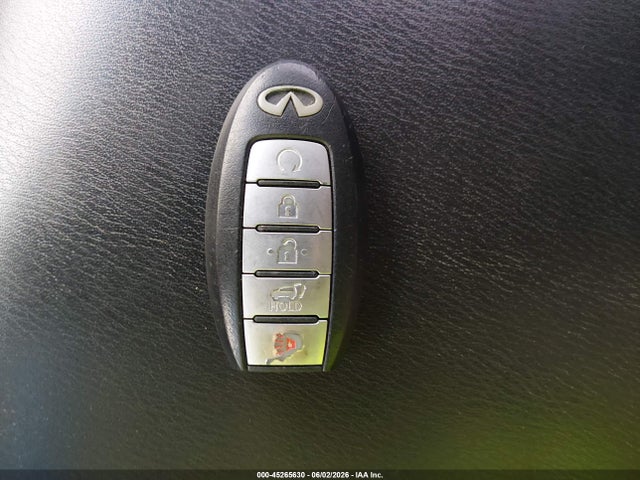 INFINITI Qx