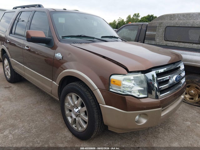 Salvage Ford Expedition Image