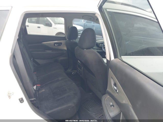 Nissan Murano Sv