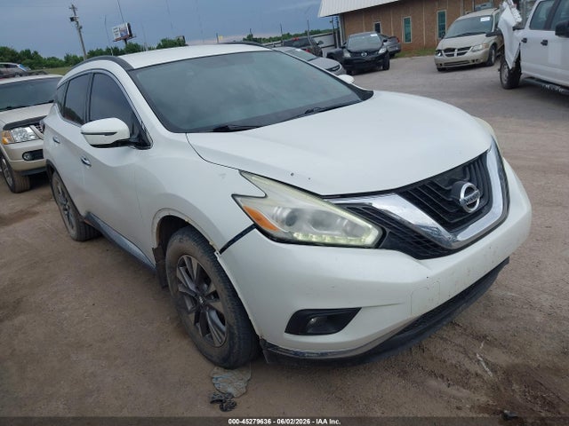 Salvage Nissan Murano Image