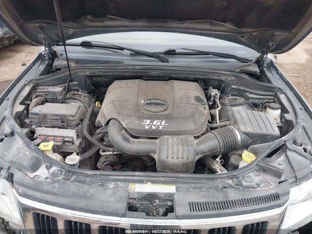 Jeep Grand Cherokee Laredo