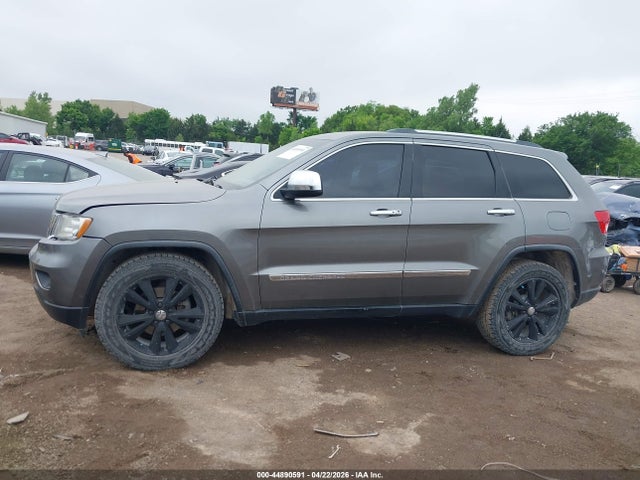 Jeep Grand Cherokee Laredo