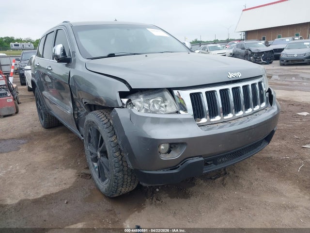 Salvage Jeep Grand Cherokee Image