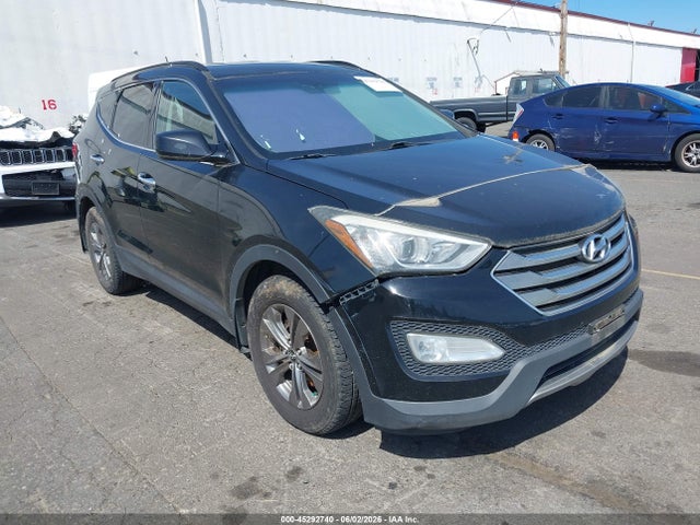Salvage Hyundai SANTA FE Image
