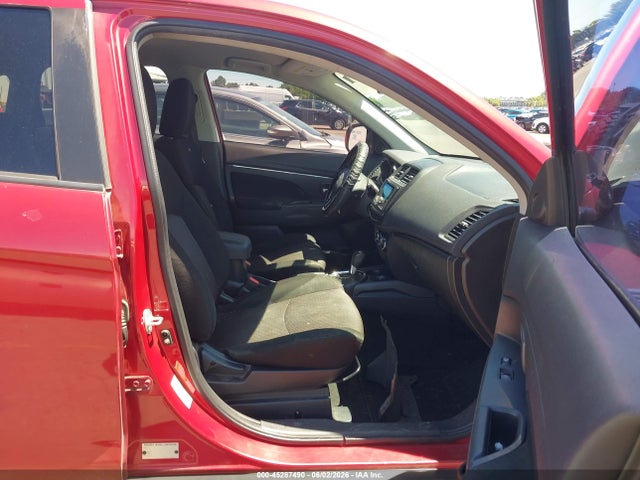 Mitsubishi Outlander 2.0 Es