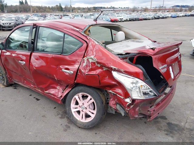 Nissan Versa 1.6 Sv