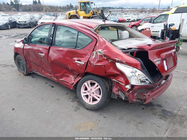 Nissan Versa 1.6 Sv