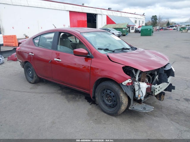 Salvage Nissan Versa Image