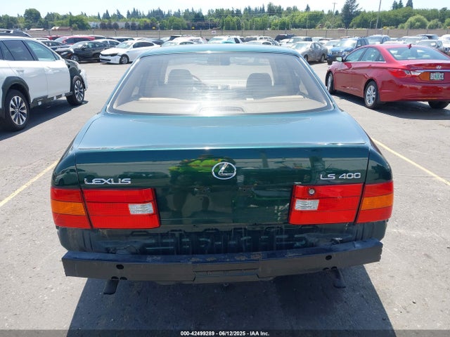 Lexus LS