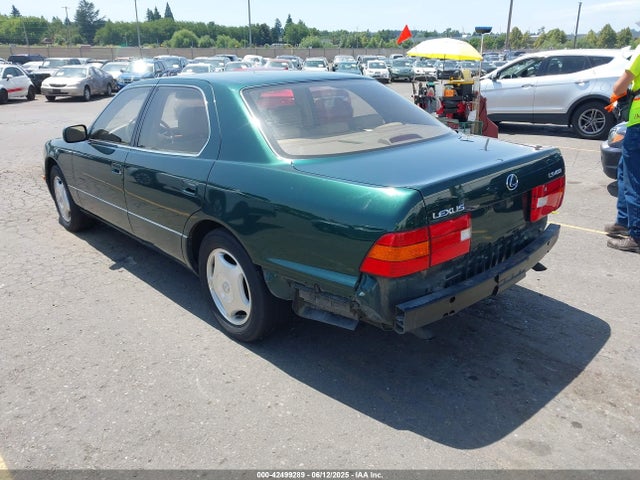 Lexus LS