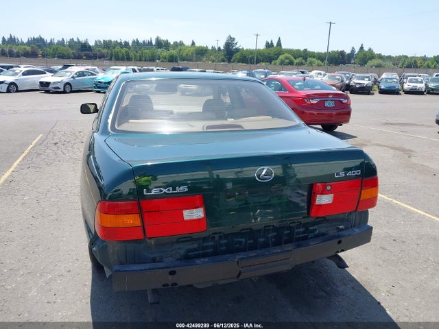 Lexus LS