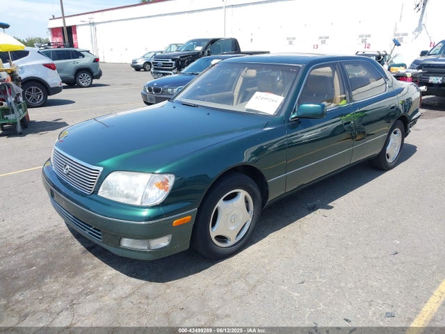 Lexus LS