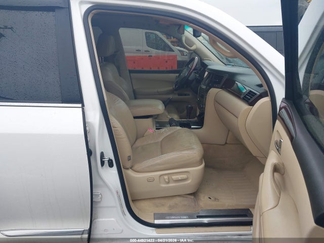 Lexus LX 570